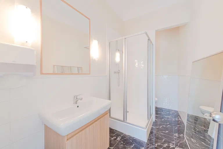 Gorkého, Staré Mesto - Bratislava I | Prenájom, Byt, 4-izbový, 283 m²