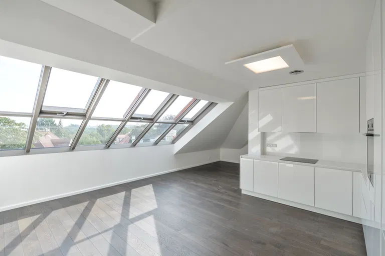 Štursova, Bubeneč - Praha 6 | Prenájom, Byt, 3-izbový, 153 m²