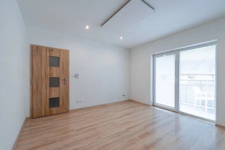Hrušovská - Bratislava II | Rent, Apartment, Two-bedroom (3+1), 82 m²