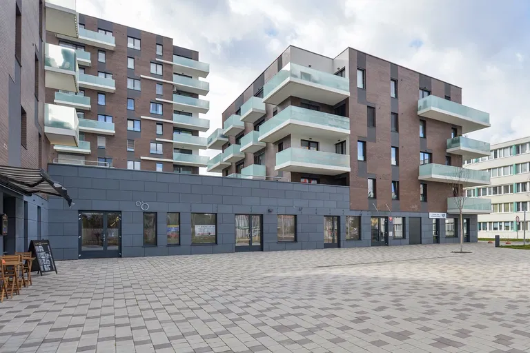 Nekvasilova, Karlín - Prague 8 | Sale, Retail space, 90 m²