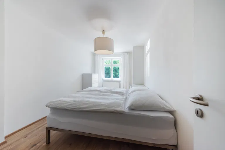 Radlická, Smíchov - Praha 5 | Prenájom, Byt, 2-izbový, 55 m²