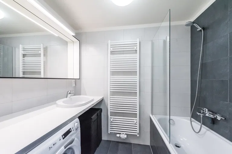 Radlická, Smíchov - Praha 5 | Prenájom, Byt, 2-izbový, 55 m²