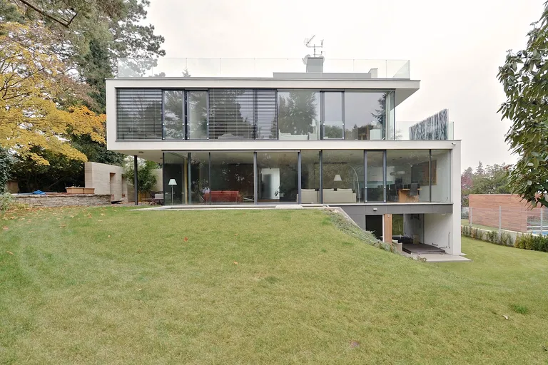 Českomalínská, Bubeneč - Praha 6 | Prenájom, Rodinný dom, 7-izbový, 460 m²