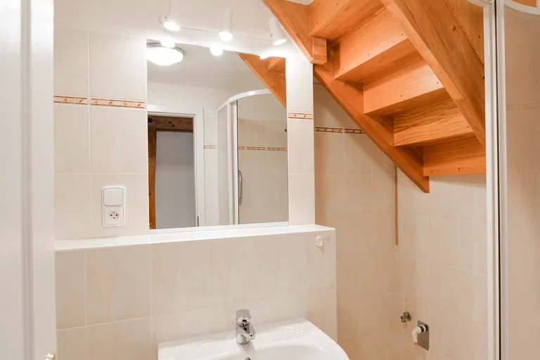 Březinova, Karlín - Praha 8 | Prenájom, Byt, 5-izbový, 217 m²