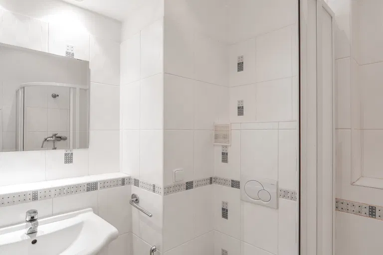 Francouzská, Vinohrady - Praha 2 | Prenájom, Byt, 2-izbový, 48 m²
