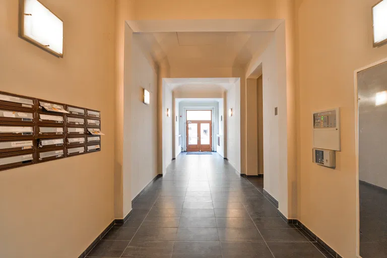 Francouzská, Vinohrady - Praha 2 | Prenájom, Byt, 2-izbový, 48 m²