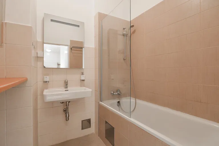 Nuselská, Nusle - Prague 4 | Rent, Apartment, One-bedroom (2+1), 92 m²