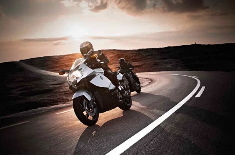 BMW Motorrad: Invelt