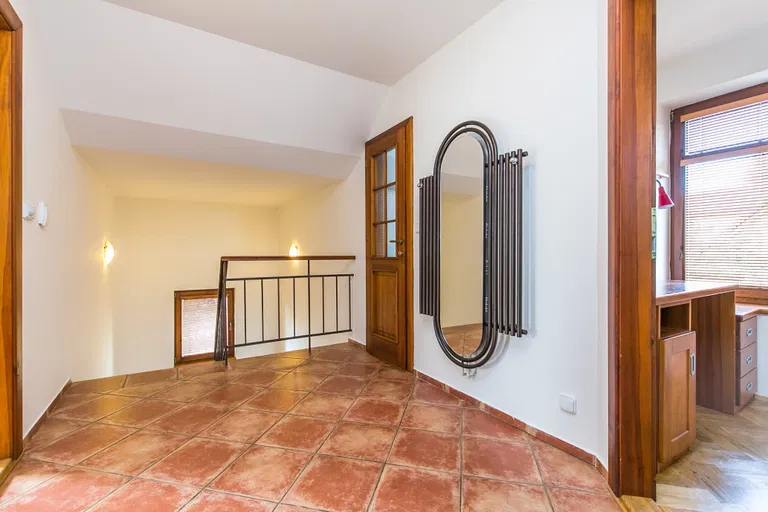 Sýkovecká, Kyje - Praha 9 | Pronájem, Rodinný dům, 5+kk, 230 m²