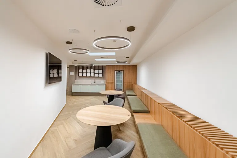 Na Kampě, Malá Strana - Prague 1 | Rent, Apartment, One-bedroom (2+1), 84 m²