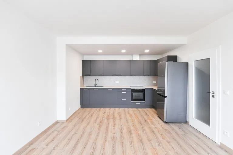 Sedlářova, Kbely - Prague 9 | Rent, Apartment, Two-bedroom (3+kk), 77 m²