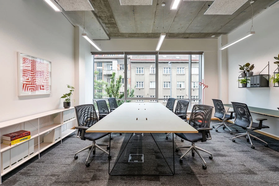 Lomnického, Nusle - Prague 4 | Rent, Office building, 1 547 m²