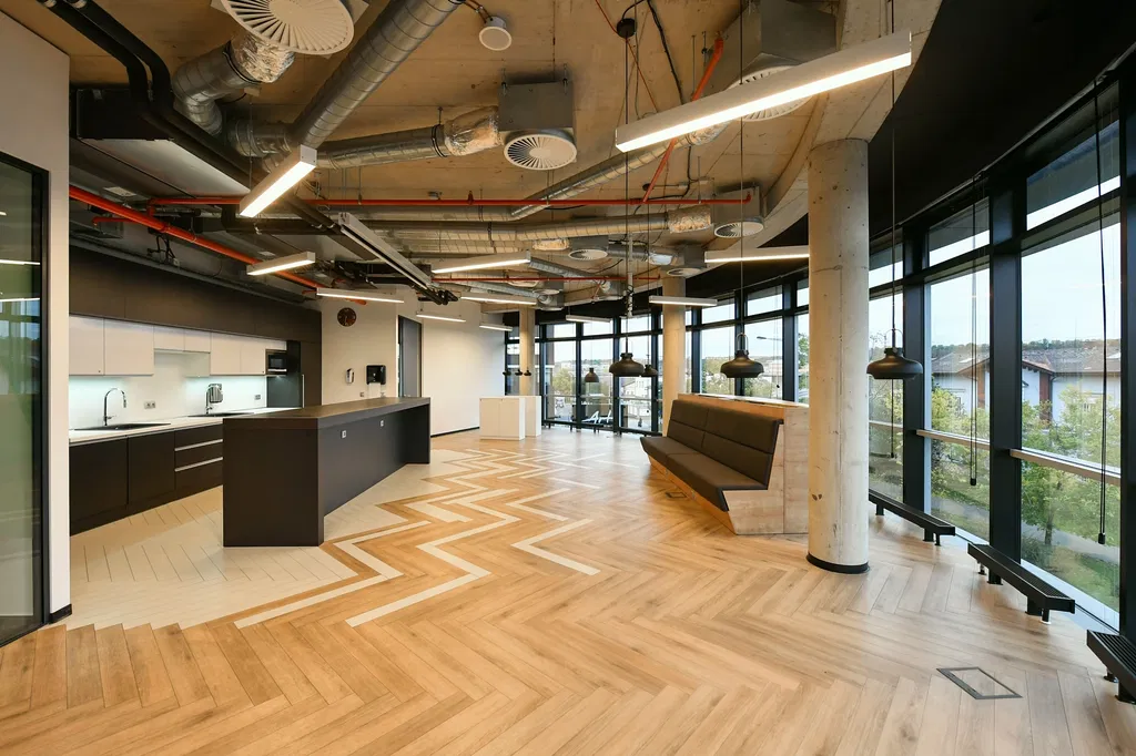 U Garáží, Holešovice - Praha 7 | Pronájem, Administrativní budova, 2 427 m²