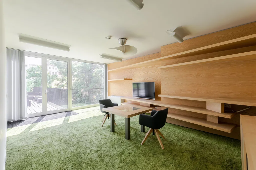 Štefánikova, Smíchov - Praha 5 | Pronájem, Administrativní budova, 313 m²