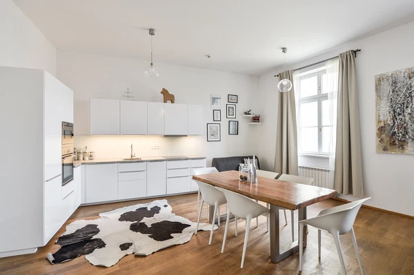 Na Poříčí, Nové Město - Prague 1 | Rent, Apartment, One-bedroom (2+kk), 82 m²