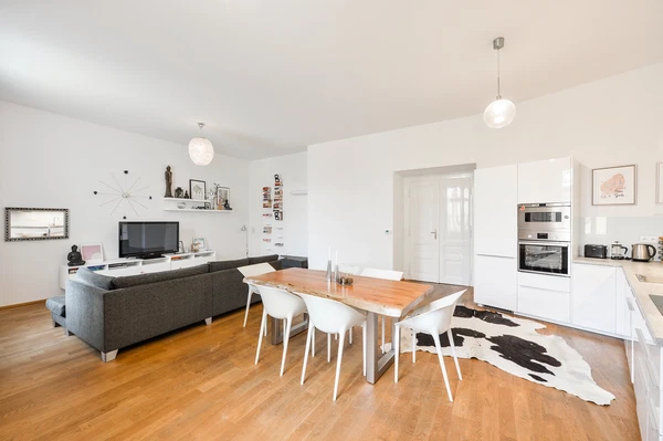 Na Poříčí, Nové Město - Prague 1 | Rent, Apartment, One-bedroom (2+kk), 82 m²