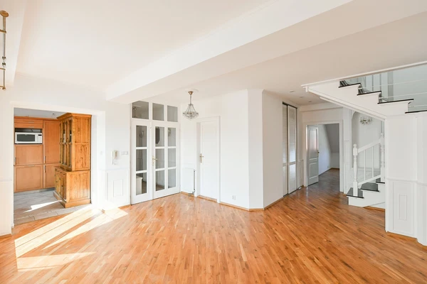 Studentská, Dejvice - Prague 6 | Rent, Apartment, Three-bedroom (4+kk), 123 m²