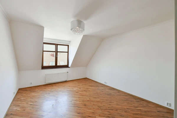 Studentská, Dejvice - Prague 6 | Rent, Apartment, Three-bedroom (4+kk), 123 m²