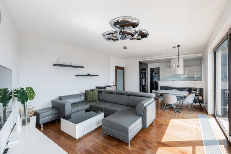 Baarova, Michle - Prague 4 | Rent, Apartment, Three-bedroom (4+kk), 131 m²