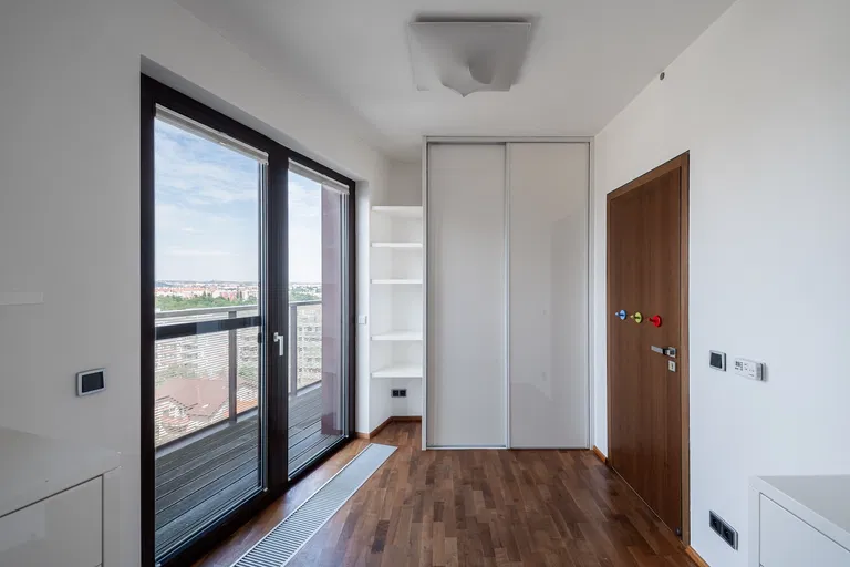 Baarova, Michle - Prague 4 | Rent, Apartment, Three-bedroom (4+kk), 131 m²