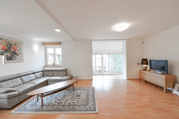 K Beránku, Modřany - Prague 4 | Rent, House, Four-bedroom (5+kk), 186 m²