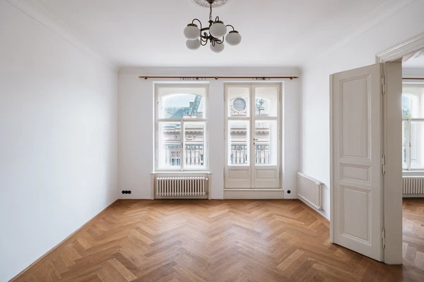 Na Smetance, Vinohrady - Prague 2 | Rent, Apartment, Two-bedroom (3+1), 99 m²