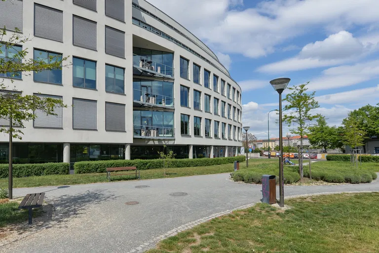 Svornosti, Smíchov - Praha 5 | Pronájem, Obchodní prostor, 416 m²