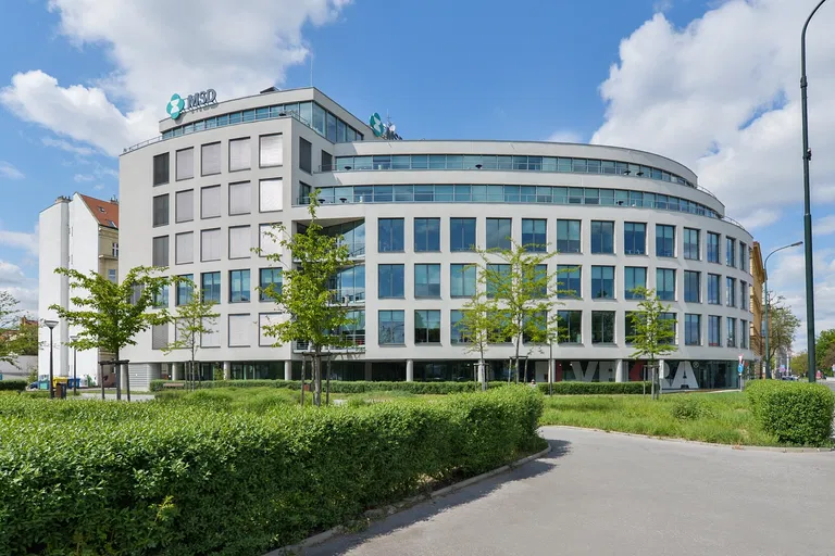 Svornosti, Smíchov - Praha 5 | Pronájem, Obchodní prostor, 416 m²