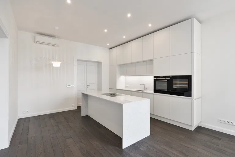 Laubova, Vinohrady - Praha 3 | Pronájem, Byt, 4+kk, 137 m²