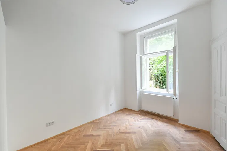 U Havlíčkových sadů, Vinohrady - Prague 2 | Rent, Apartment, One-bedroom (2+kk), 48 m²