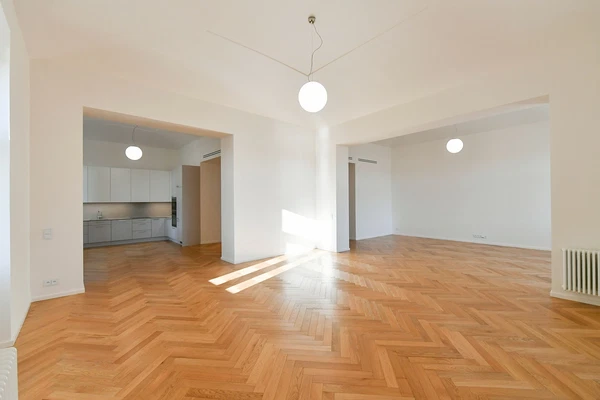 Janáčkovo nábřeží, Smíchov - Prague 5 | Rent, Apartment, Three-bedroom (4+kk), 248 m²