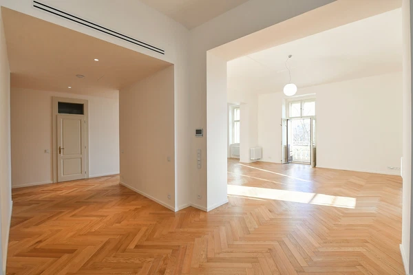 Janáčkovo nábřeží, Smíchov - Prague 5 | Rent, Apartment, Three-bedroom (4+kk), 248 m²