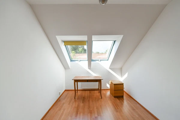 Dany Medřické, Satalice - Prague 9 | Rent, House, Four-bedroom (5+kk), 168 m²