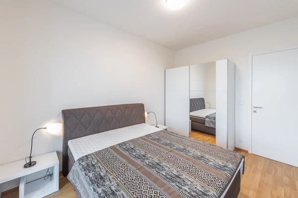 Sanderova, Holešovice - Praha 7 | Pronájem, Byt, 2+kk, 55 m²