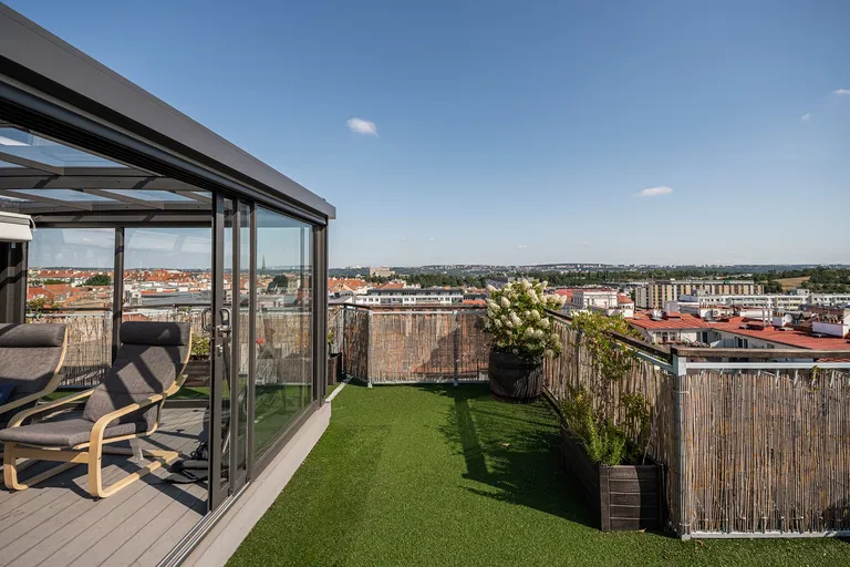 Jagellonská, Žižkov - Prague 3 | Rent, Apartment, Three-bedroom (4+kk), 204 m²