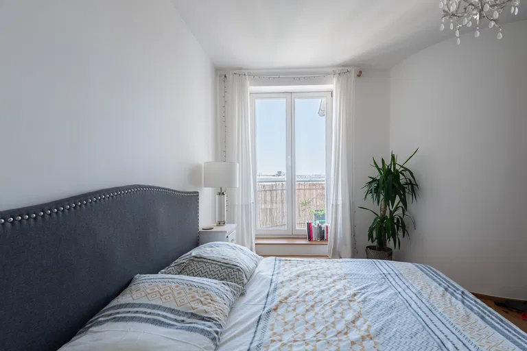 Jagellonská, Žižkov - Prague 3 | Rent, Apartment, Three-bedroom (4+kk), 204 m²