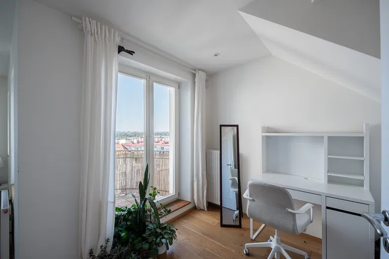 Jagellonská, Žižkov - Prague 3 | Rent, Apartment, Three-bedroom (4+kk), 204 m²