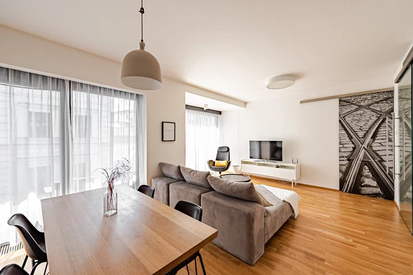 Purkyňova, Nové Město - Praha 1 | Pronájem, Byt, 2+kk, 65 m²