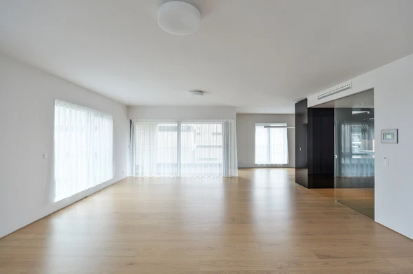 U Laboratoře, Střešovice - Prague 6 | Rent, Apartment, Three-bedroom (4+kk), 176 m²