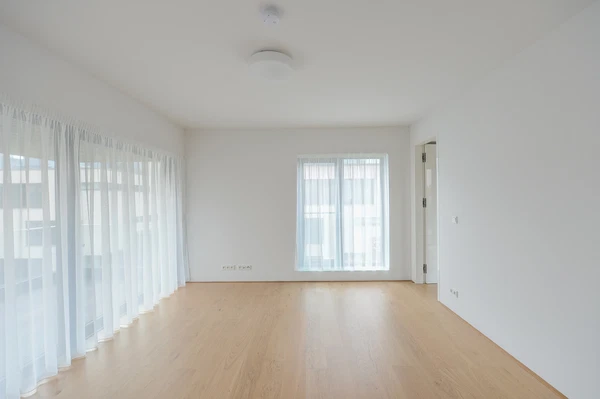 U Laboratoře, Střešovice - Prague 6 | Rent, Apartment, Three-bedroom (4+kk), 176 m²