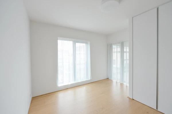 U Laboratoře, Střešovice - Prague 6 | Rent, Apartment, Three-bedroom (4+kk), 176 m²