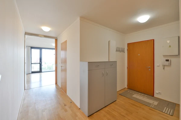 Nobelova, Vokovice - Prague 6 | Rent, Apartment, Three-bedroom (4+kk), 119 m²