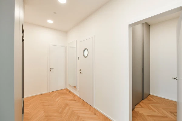 Nad Laurovou, Smíchov - Prague 5 | Rent, Apartment, Two-bedroom (3+kk), 76 m²