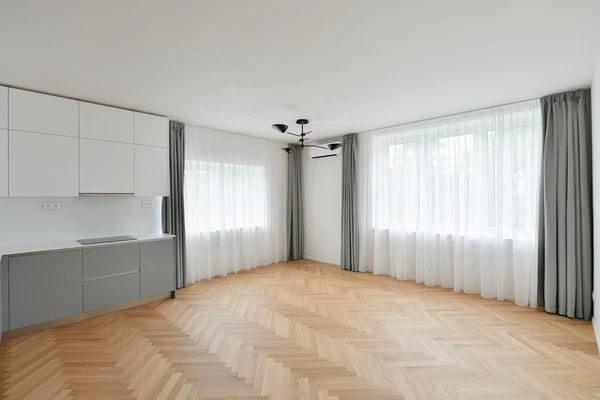 Nad Laurovou, Smíchov - Prague 5 | Rent, Apartment, Two-bedroom (3+kk), 76 m²