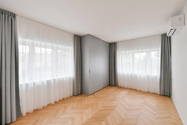 Nad Laurovou, Smíchov - Prague 5 | Rent, Apartment, Two-bedroom (3+kk), 76 m²