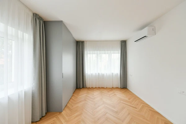 Nad Laurovou, Smíchov - Prague 5 | Rent, Apartment, Two-bedroom (3+kk), 76 m²