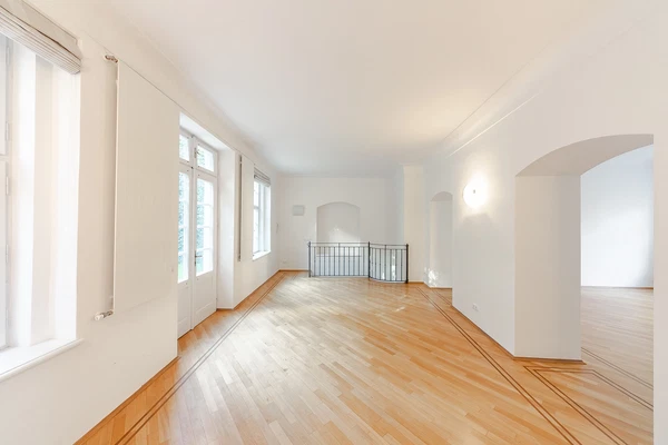 Vlašská, Malá Strana - Prague 1 | Rent, Apartment, Three-bedroom (4+1), 184 m²