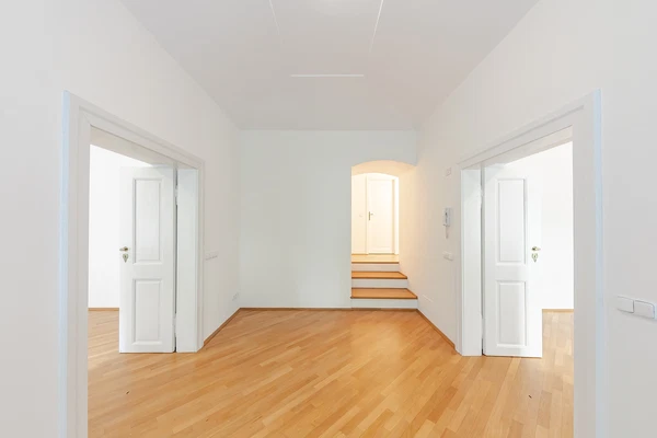 Vlašská, Malá Strana - Prague 1 | Rent, Apartment, Three-bedroom (4+1), 184 m²