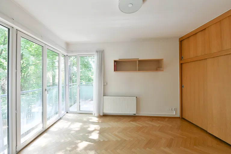 Nad Petruskou, Vinohrady - Prague 2 | Rent, Apartment, Three-bedroom (4+1), 180 m²