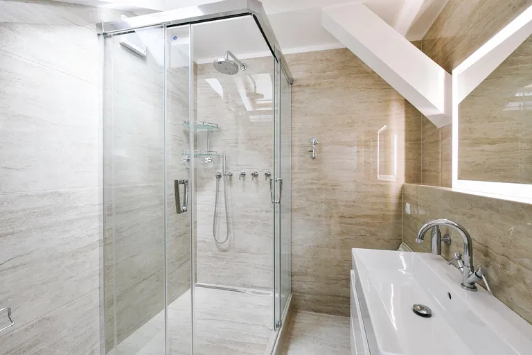 Šmeralova, Bubeneč - Praha 7 | Pronájem, Byt, 4+kk, 162 m²